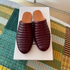 Beklina Ribbed Flat Mules